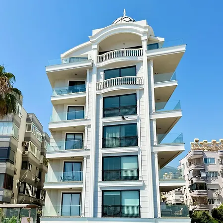 Sa Apartments! Sea View Beachfront Appartamento